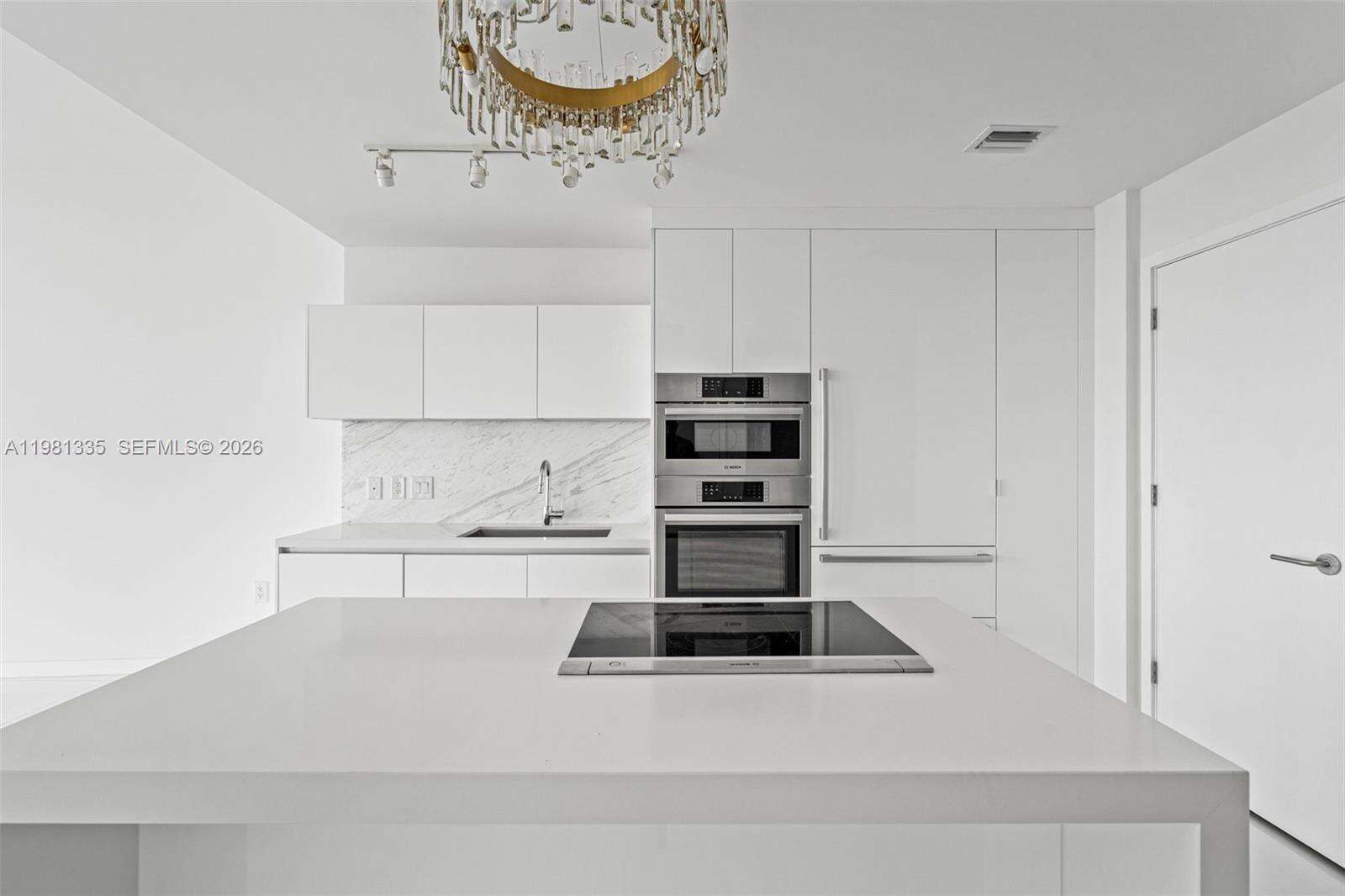 Paramount Miami Worldcenter at 851 1 Ave, Miami, FL 33132 - For Sale photo 16