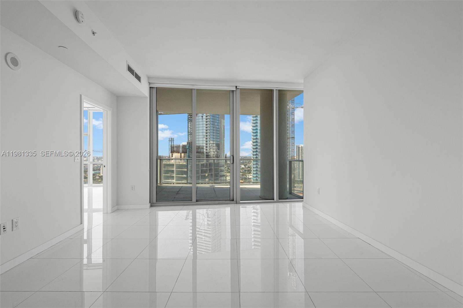 Paramount Miami Worldcenter at 851 1 Ave, Miami, FL 33132 - For Sale photo 22