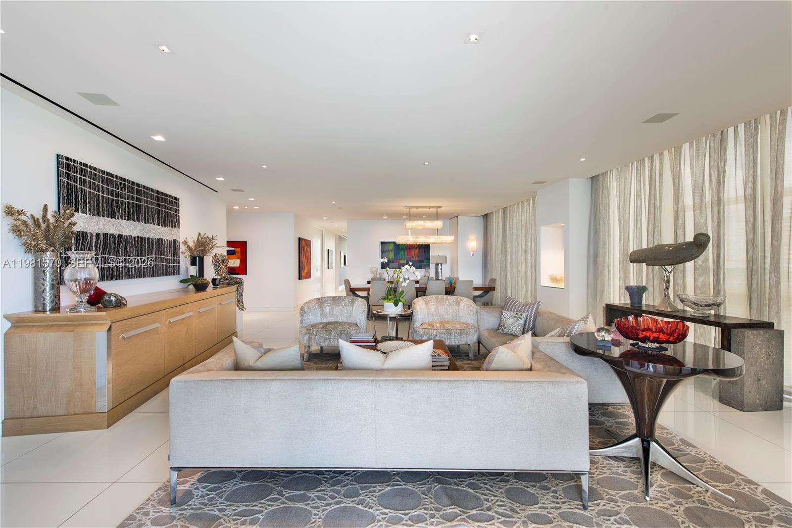 BAL HARBOUR NORTH SOUTH - 9705 Collins Ave, Bal Harbour, FL 33154 | Picture 3