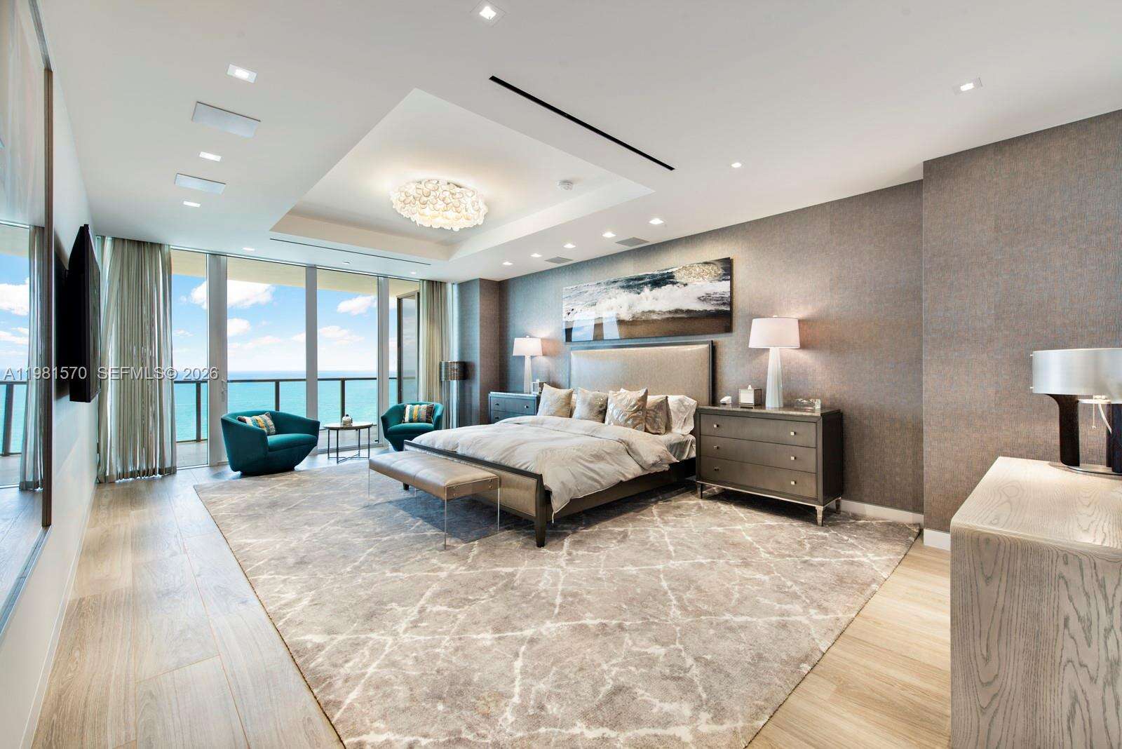 BAL HARBOUR NORTH SOUTH - 9705 Collins Ave, Bal Harbour, FL 33154 | Picture 8