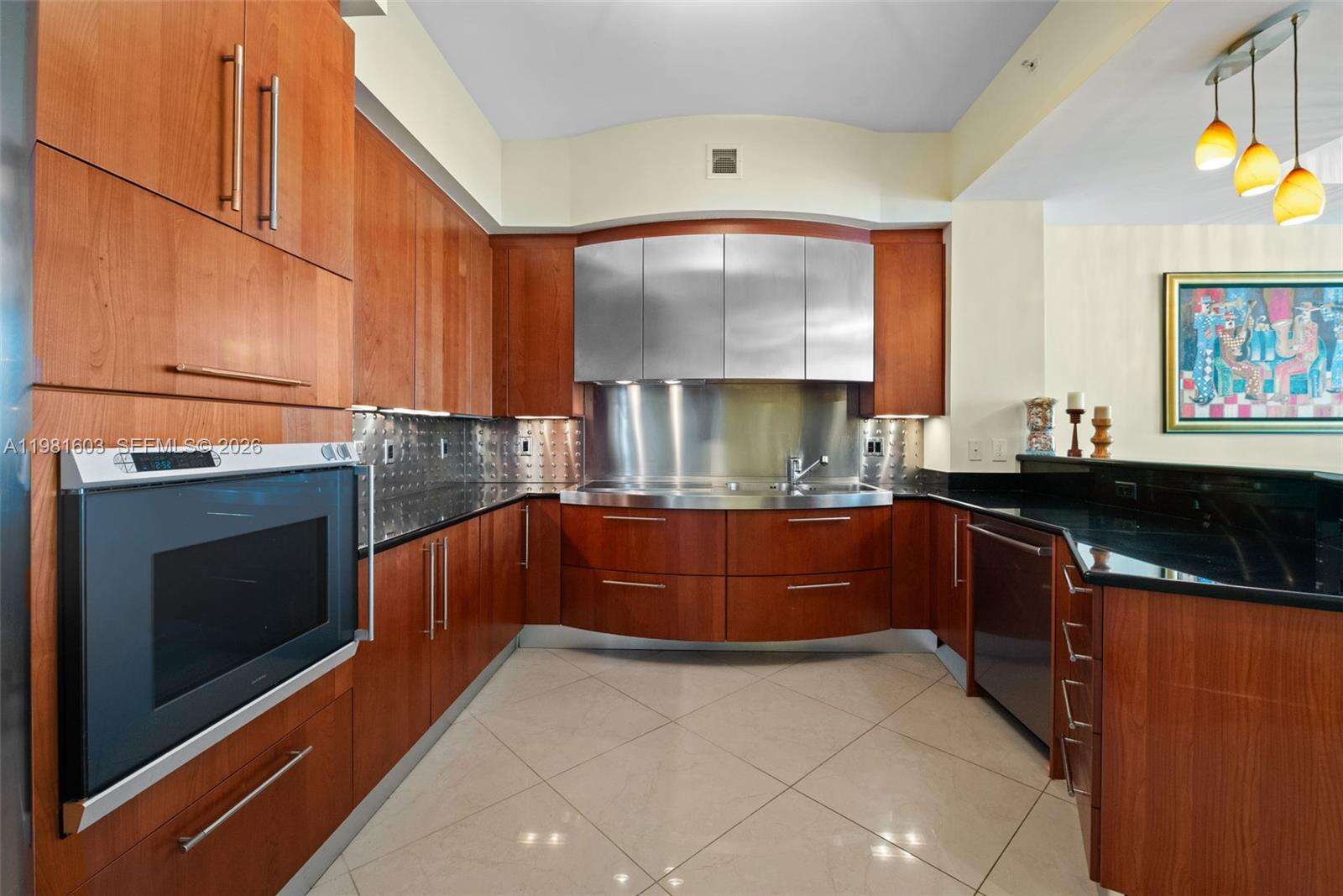 TRUMP PALACE - 18101 Collins Ave, Sunny Isles Beach, FL 33160 | Picture 5