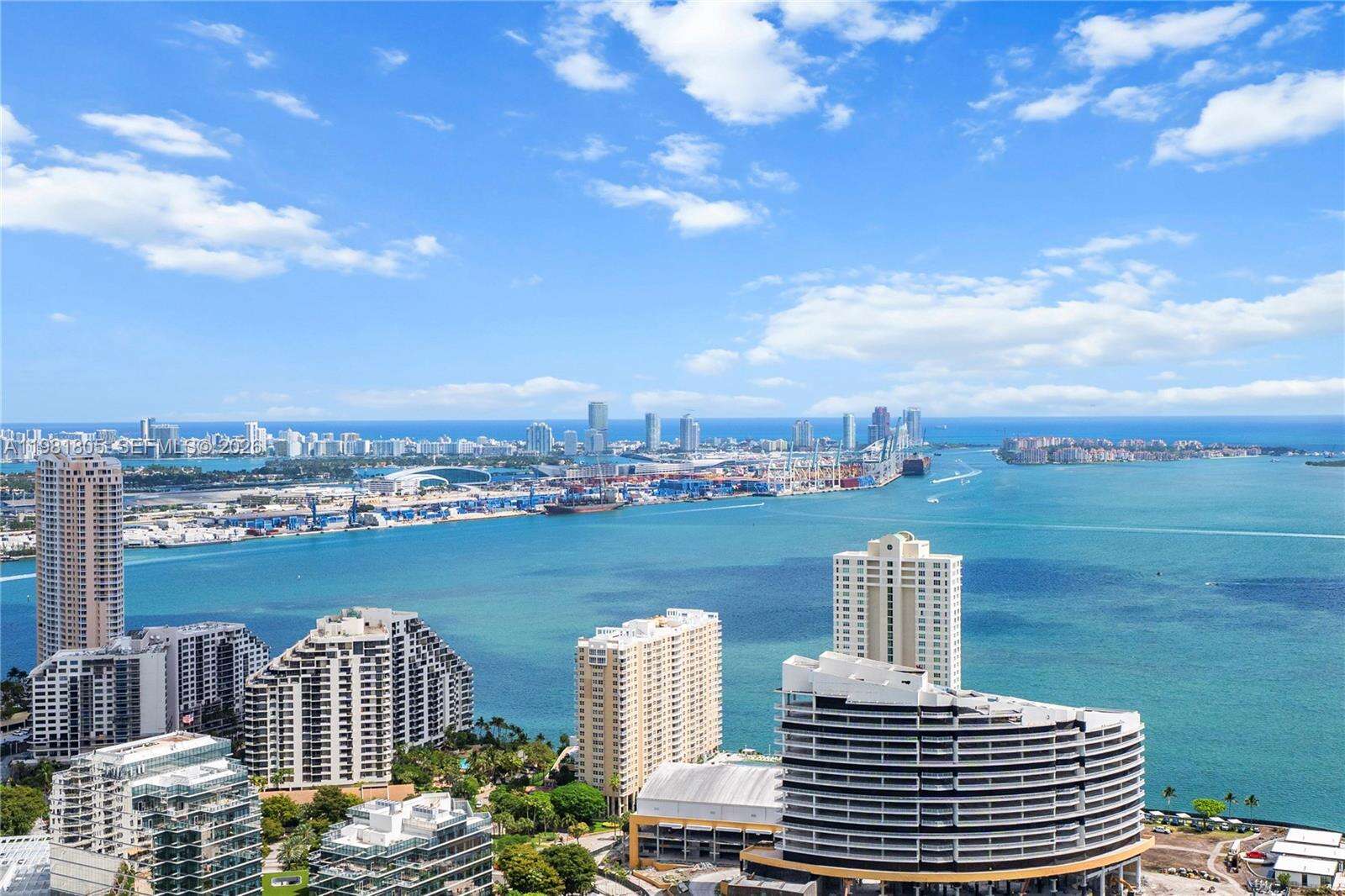 THE PLAZA 851 BRICKELL - 950 Brickell Bay Dr, Miami, FL 33131 | Picture 18