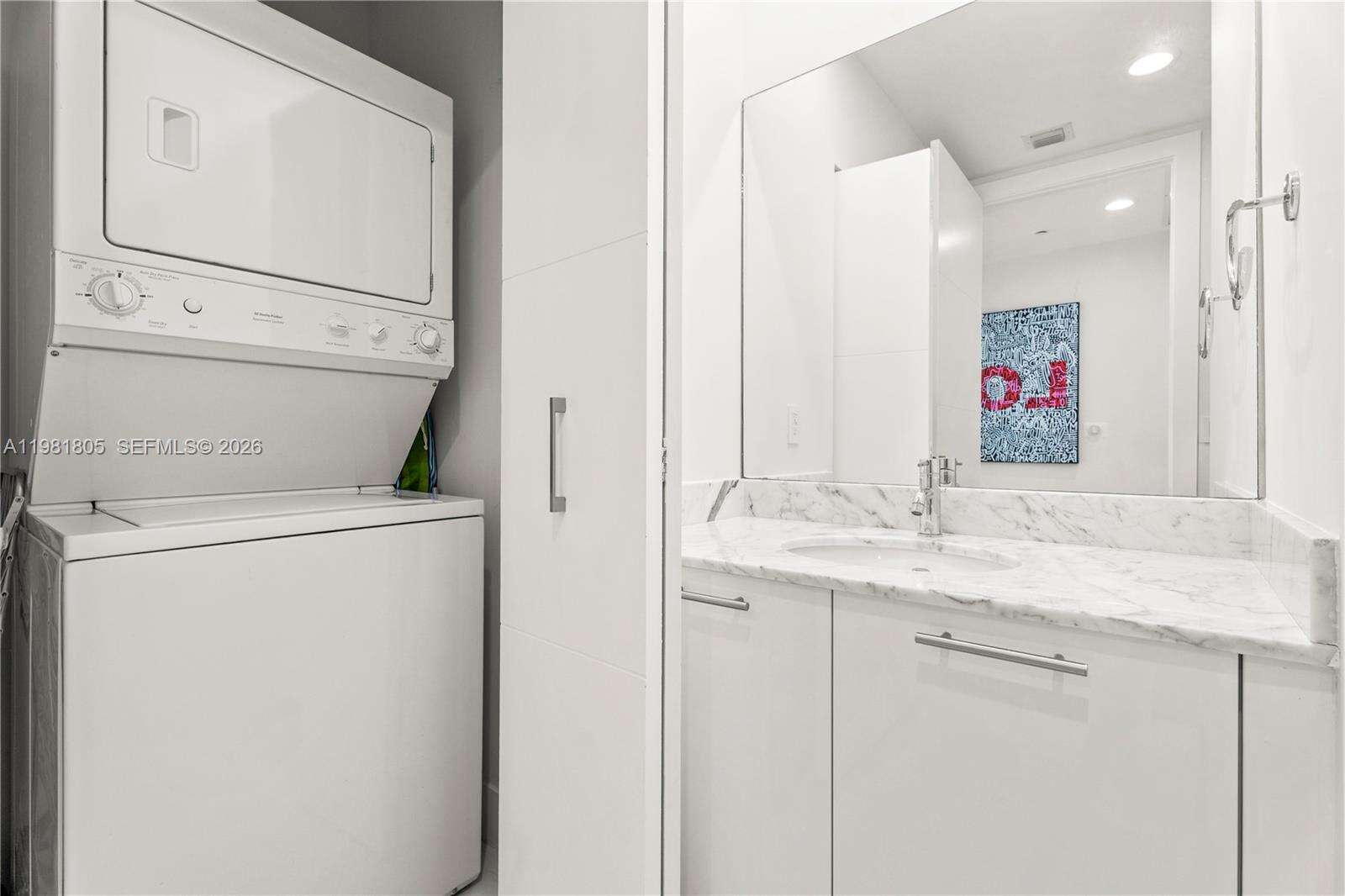 THE PLAZA 851 BRICKELL - 950 Brickell Bay Dr, Miami, FL 33131 | Picture 20