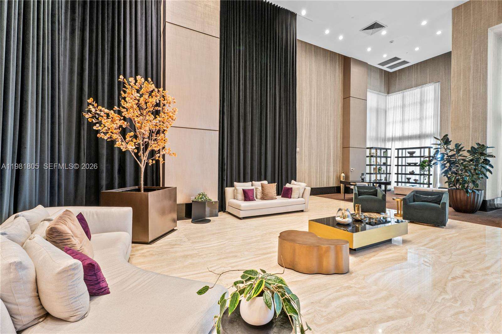 THE PLAZA 851 BRICKELL - 950 Brickell Bay Dr, Miami, FL 33131 | Picture 29