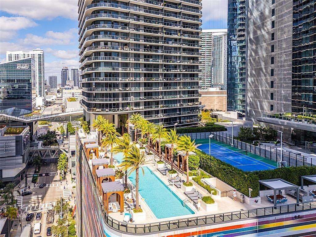 Sls Lux at 801 Miami Ave, Miami, FL 33130 - For Sale photo 31