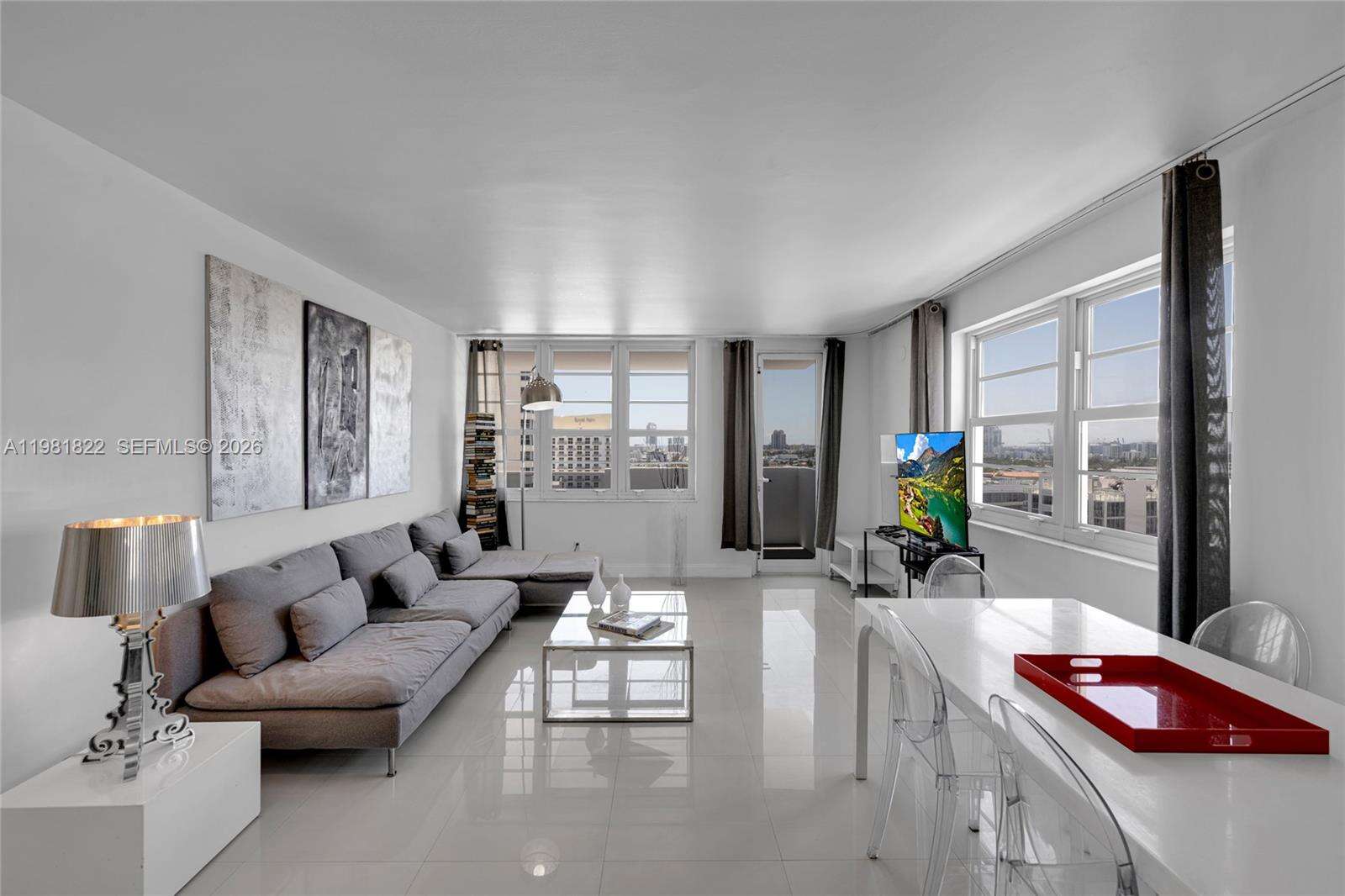 Decoplage at 100 Lincoln Rd, Miami Beach, FL 33139 - For Sale photo 2