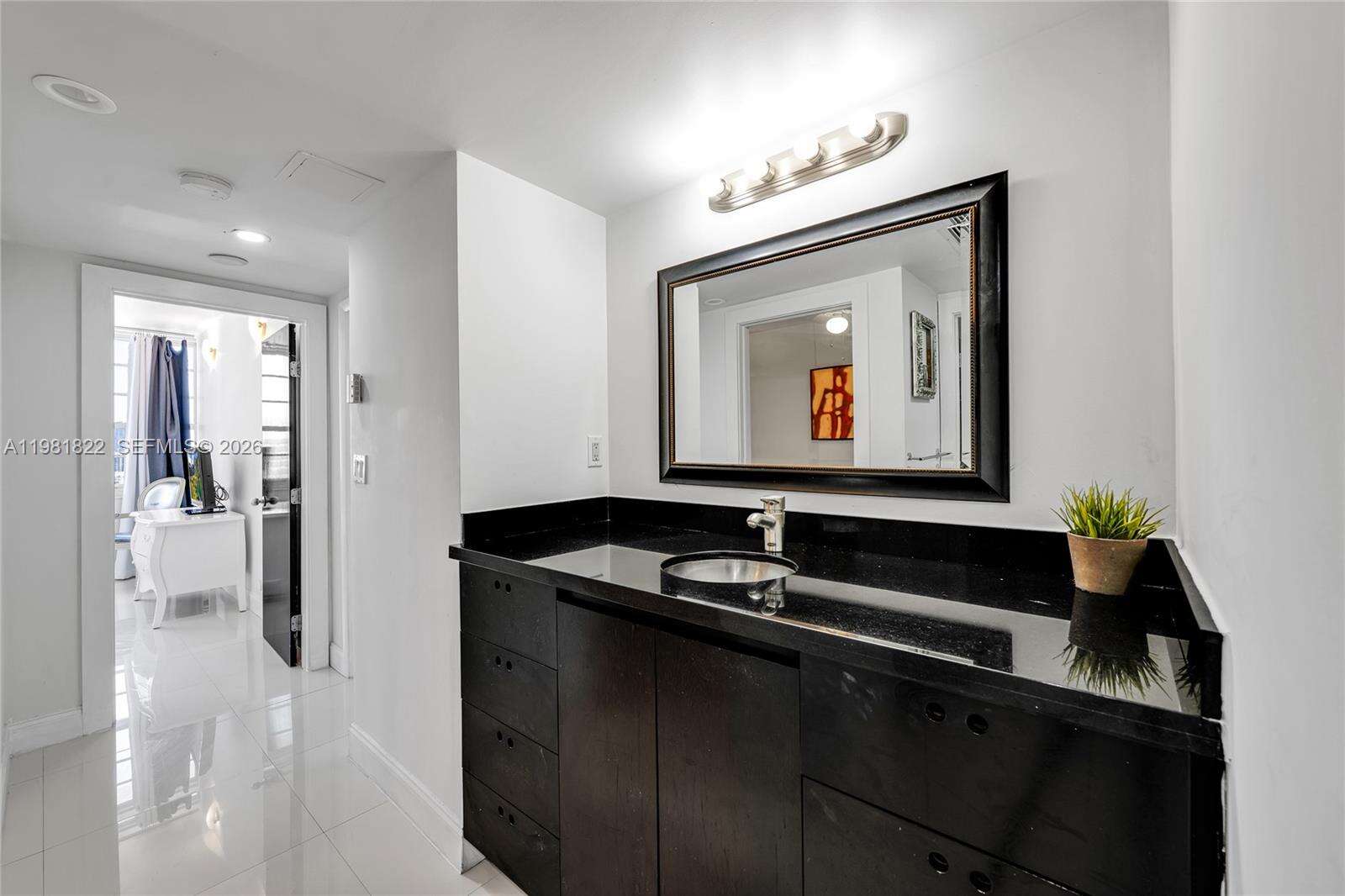 Decoplage at 100 Lincoln Rd, Miami Beach, FL 33139 - For Sale photo 19