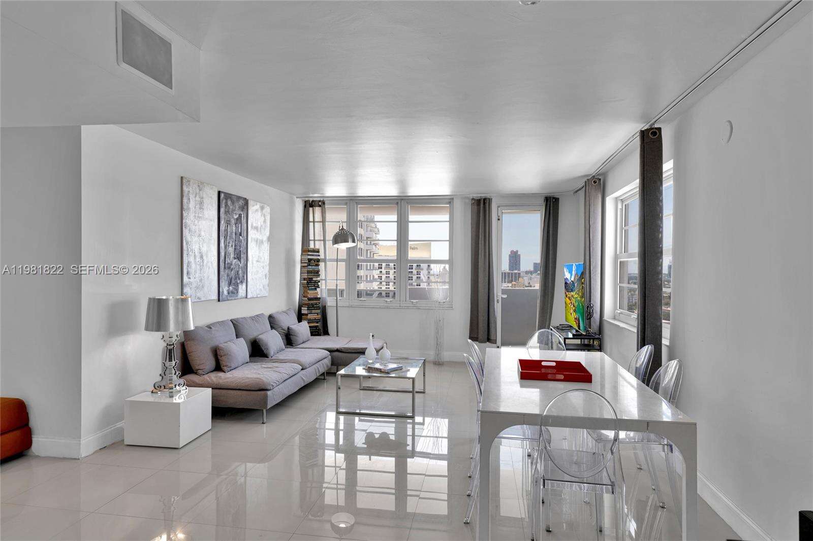 Decoplage at 100 Lincoln Rd, Miami Beach, FL 33139 - For Sale photo 4