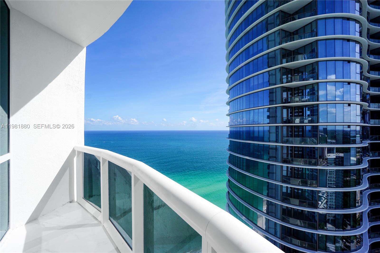 TDR TOWER III - 15811 Collins Ave, Sunny Isles Beach, FL 33160 | Picture 17