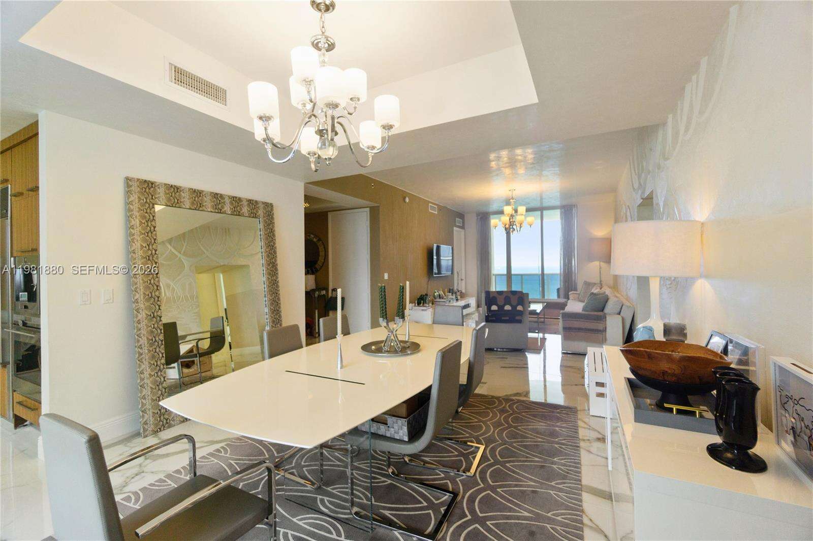 TDR TOWER III - 15811 Collins Ave, Sunny Isles Beach, FL 33160 | Picture 3