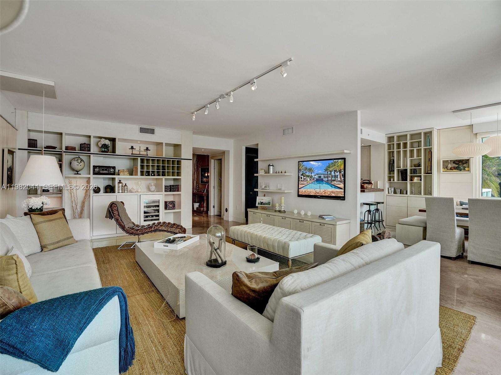 The Peninsula at 3201 183 St, Aventura, FL 33160 - For Sale photo 3