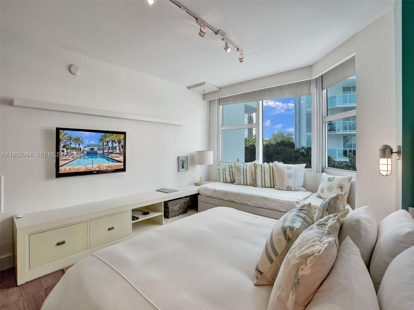 The Peninsula at 3201 183 St, Aventura, FL 33160 - For Sale photo 25