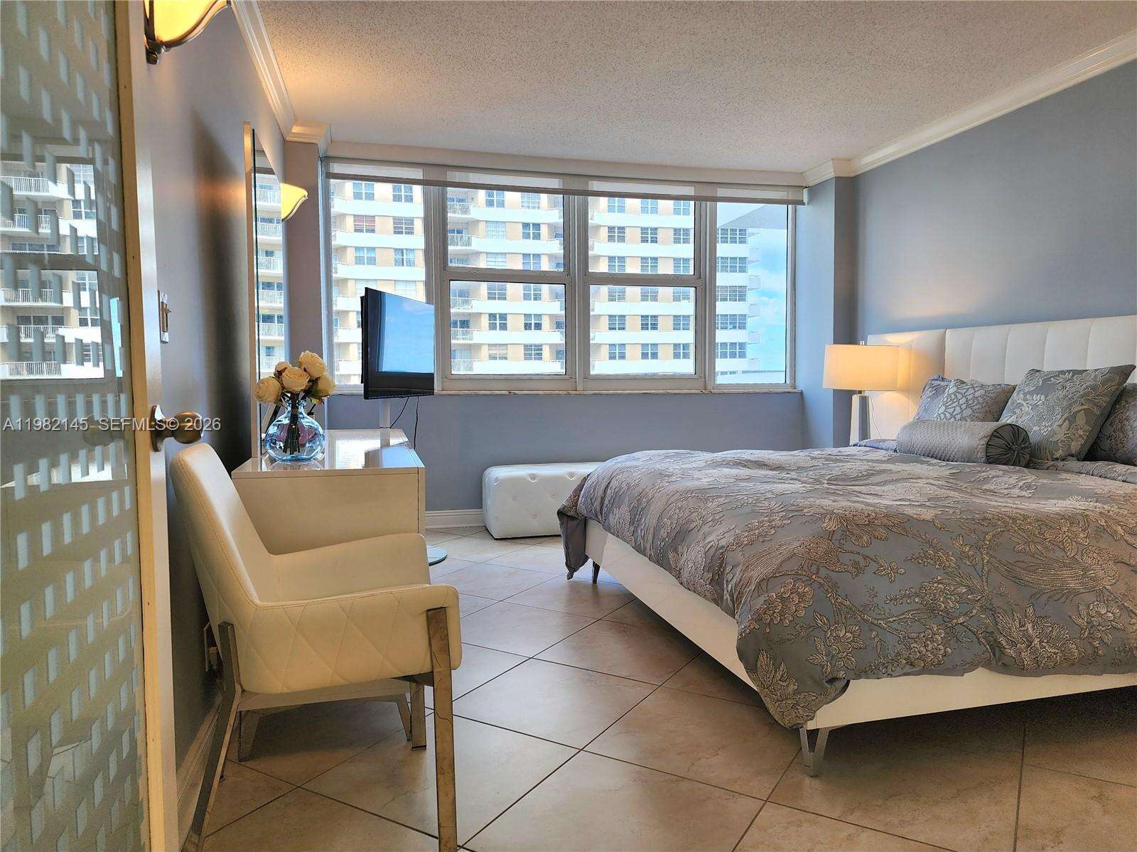 Parker Plaza at 2030 Ocean Dr, Hallandale Beach, FL 33009 - For Sale photo 22