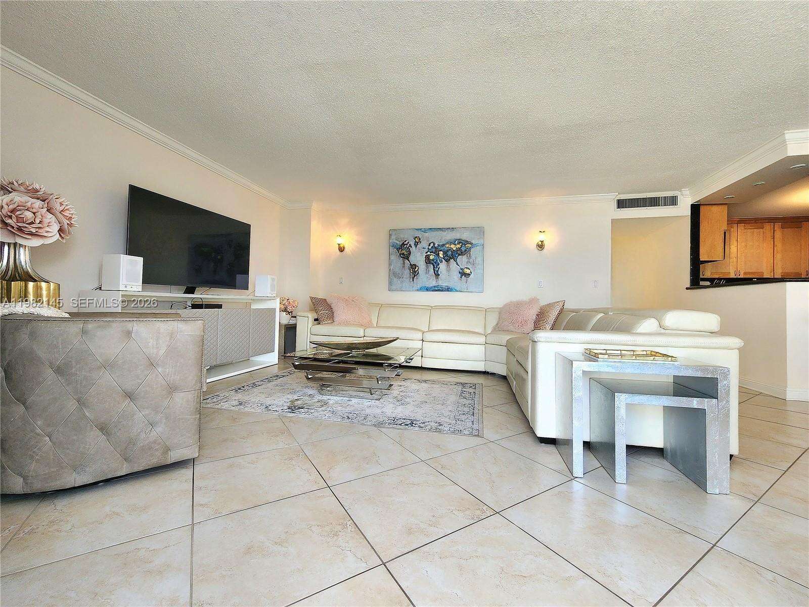 Parker Plaza at 2030 Ocean Dr, Hallandale Beach, FL 33009 - For Sale photo 7