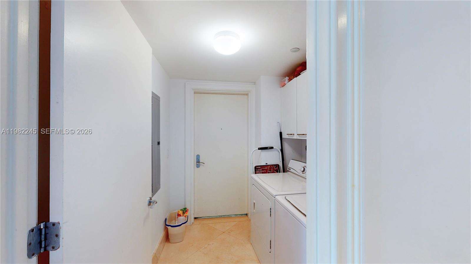 Jade Beach at 17001 Collins Ave, Sunny Isles Beach, FL 33160 - For Sale photo 20