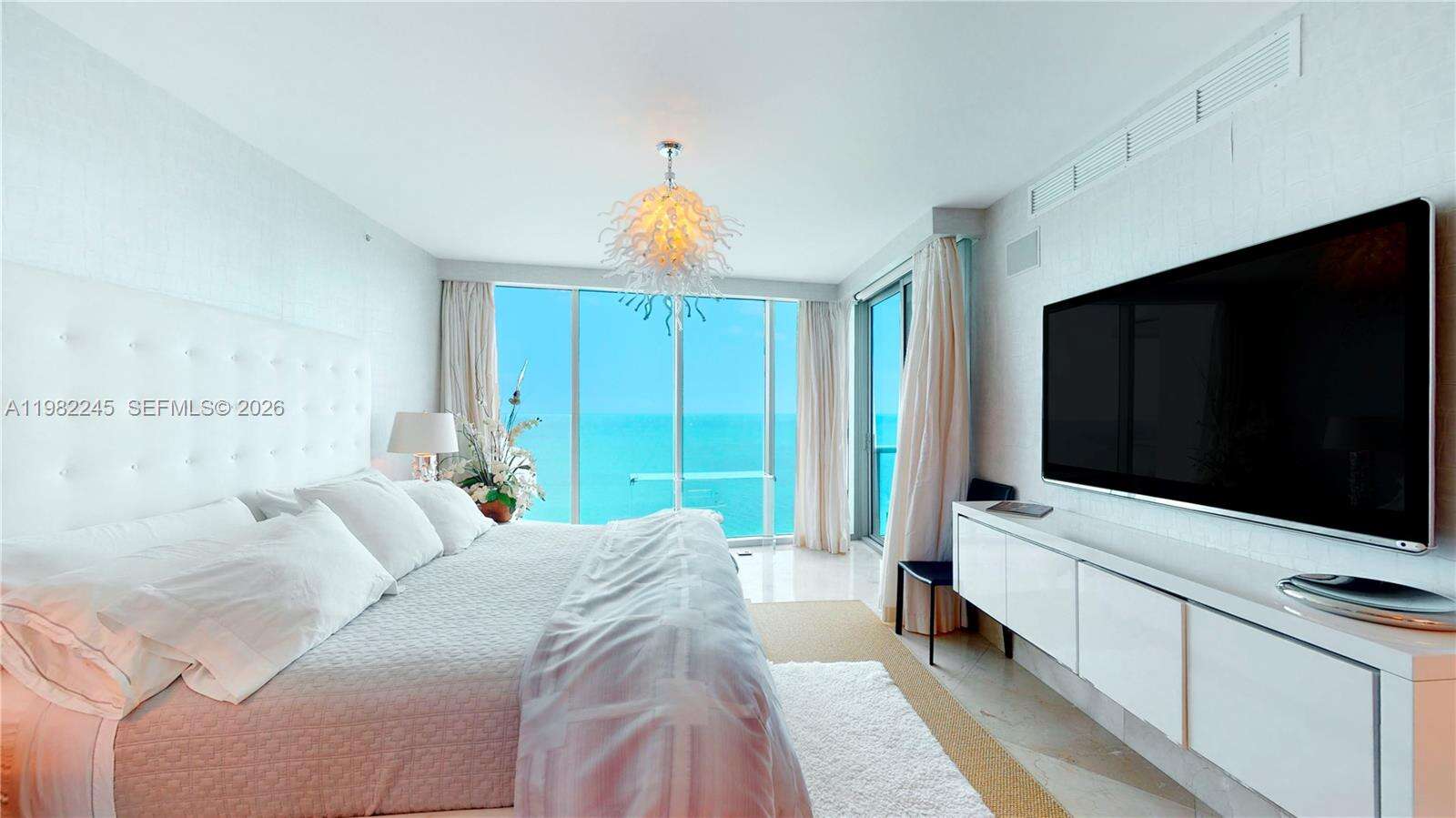 Jade Beach at 17001 Collins Ave, Sunny Isles Beach, FL 33160 - For Sale photo 6