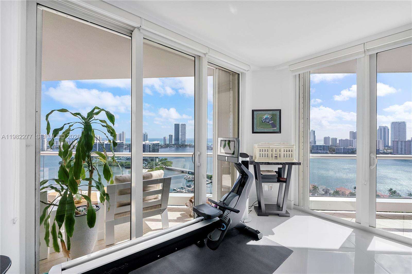 7000 ISL BLVD WILLIAMS ISL - 7000 Island Blvd, Aventura, FL 33160 | Picture 24