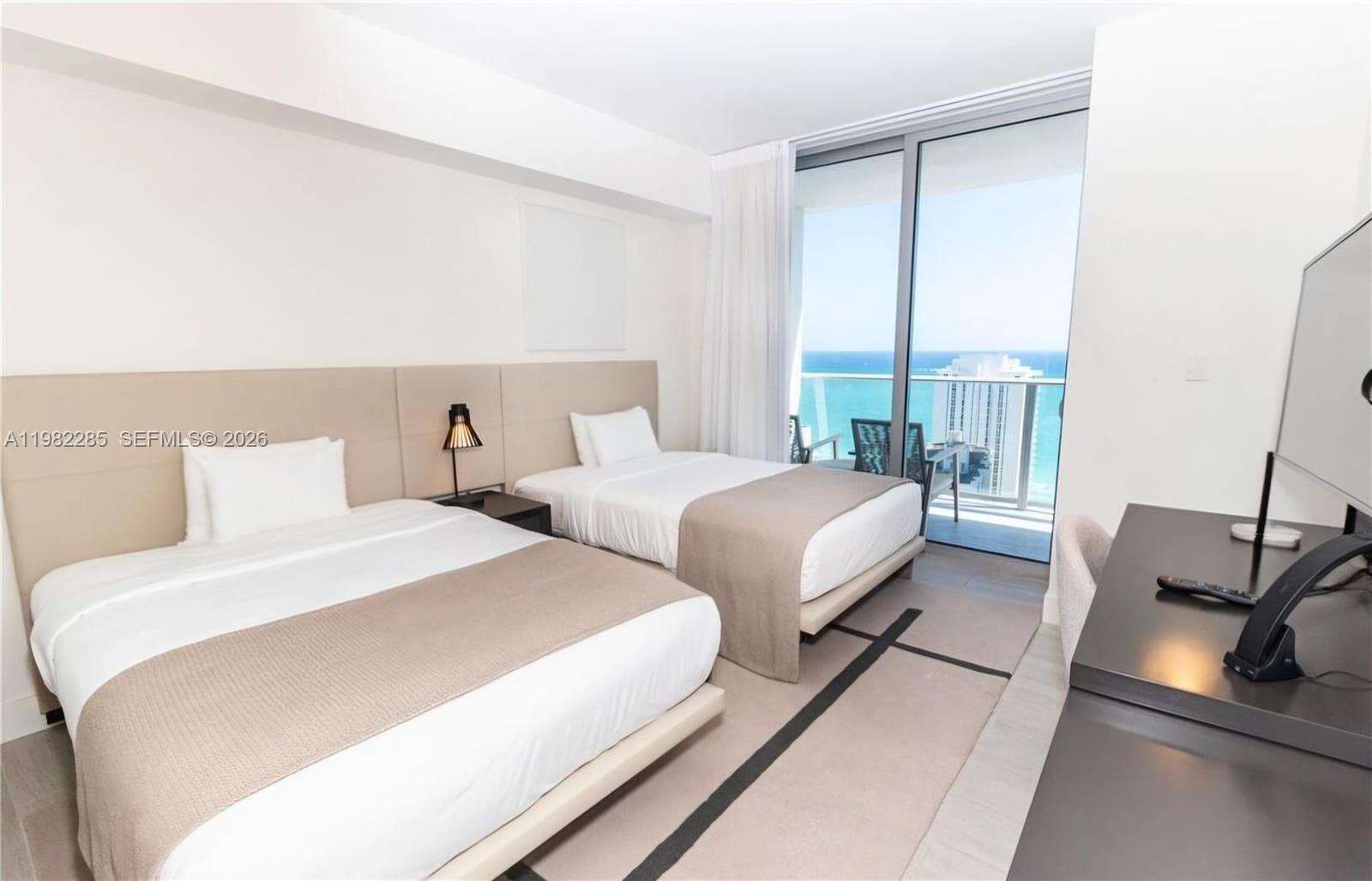 Hyde Beach House at 4010 Ocean Dr, Hollywood, FL 33019 - For Sale photo 5