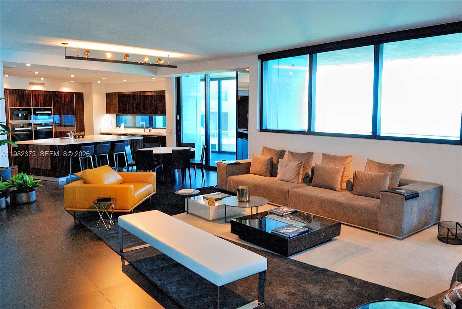 18555 COLLINS AVENUE - 18555 Collins Ave, Sunny Isles Beach, FL 33160 | Picture 11