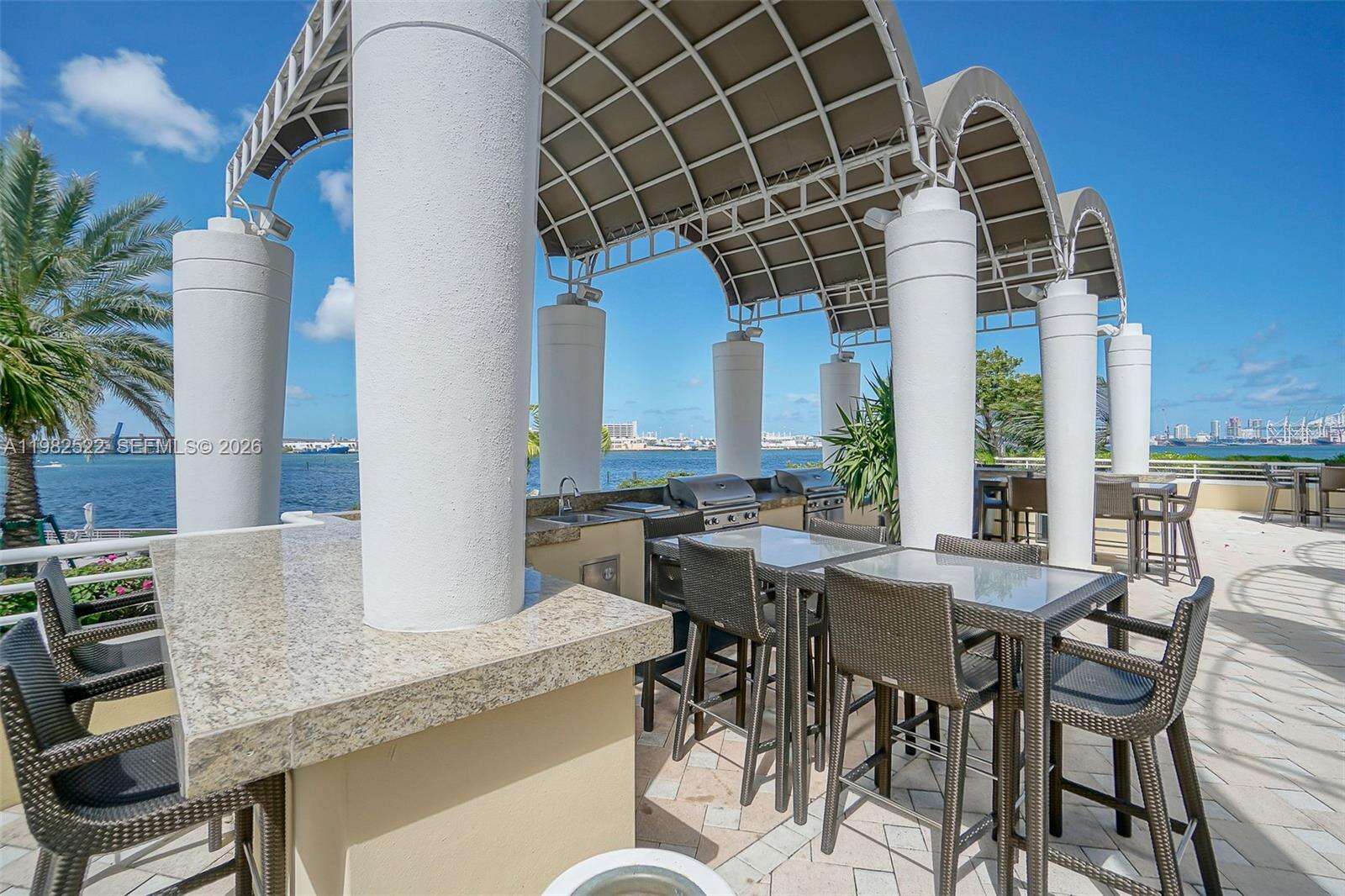 TWO TEQUESTA POINT - 808 Brickell Key Dr, Miami, FL 33131 | Picture 3