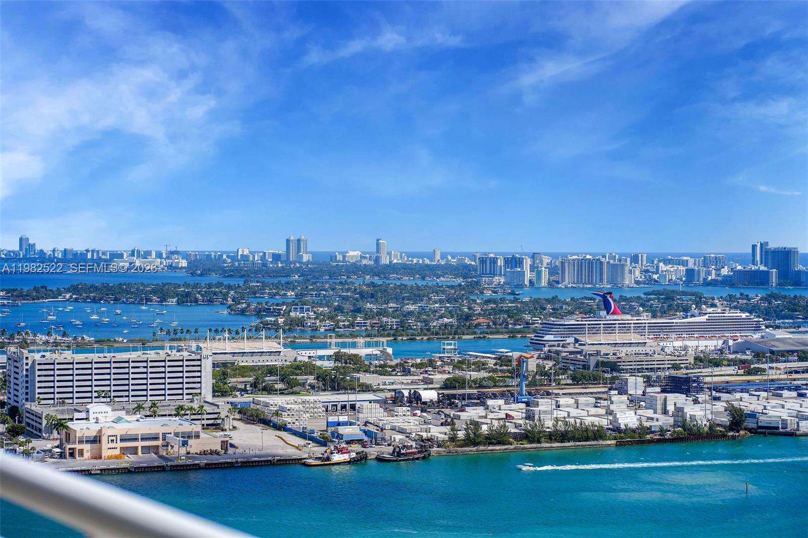 TWO TEQUESTA POINT - 808 Brickell Key Dr, Miami, FL 33131 | Picture 25