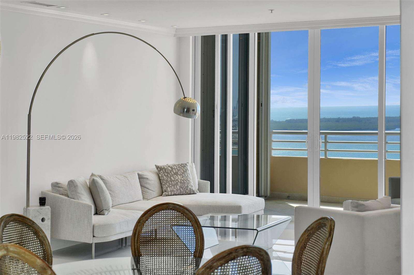 TWO TEQUESTA POINT - 808 Brickell Key Dr, Miami, FL 33131 | Picture 30