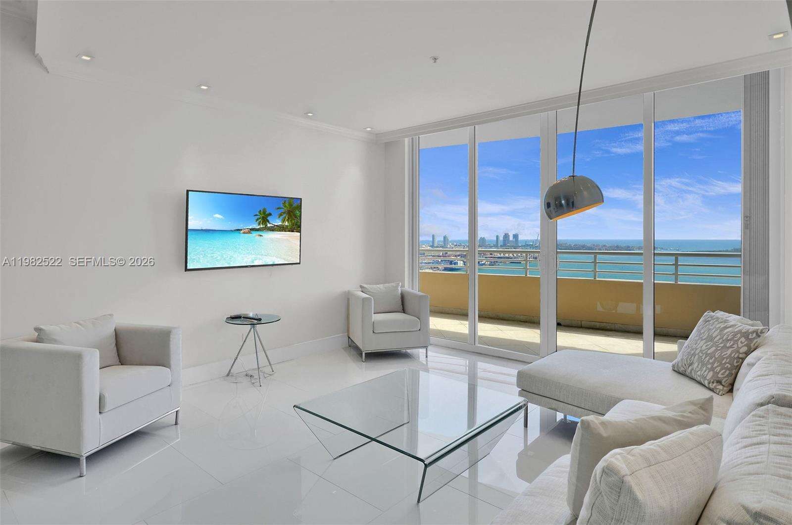 TWO TEQUESTA POINT - 808 Brickell Key Dr, Miami, FL 33131 | Picture 33