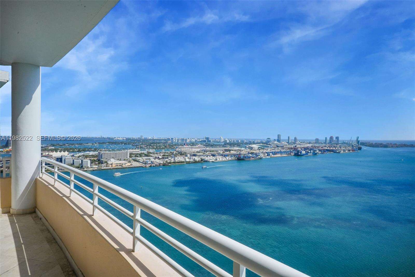 TWO TEQUESTA POINT - 808 Brickell Key Dr, Miami, FL 33131 | Picture 35
