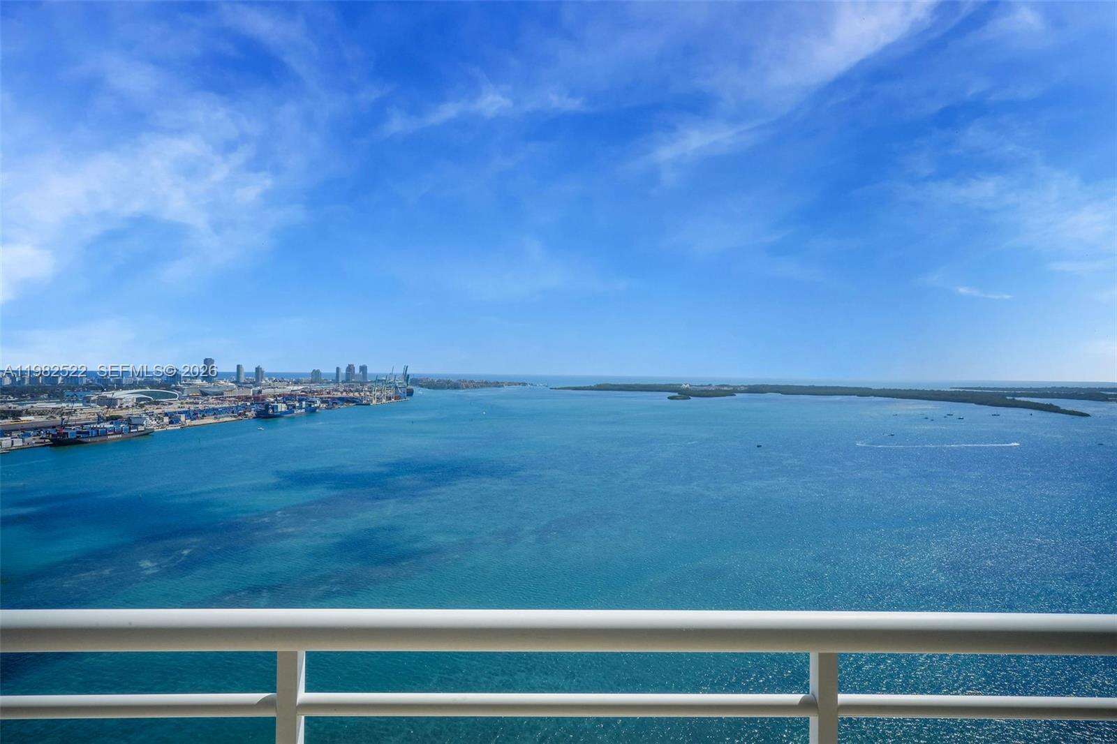 TWO TEQUESTA POINT - 808 Brickell Key Dr, Miami, FL 33131 | Picture 36