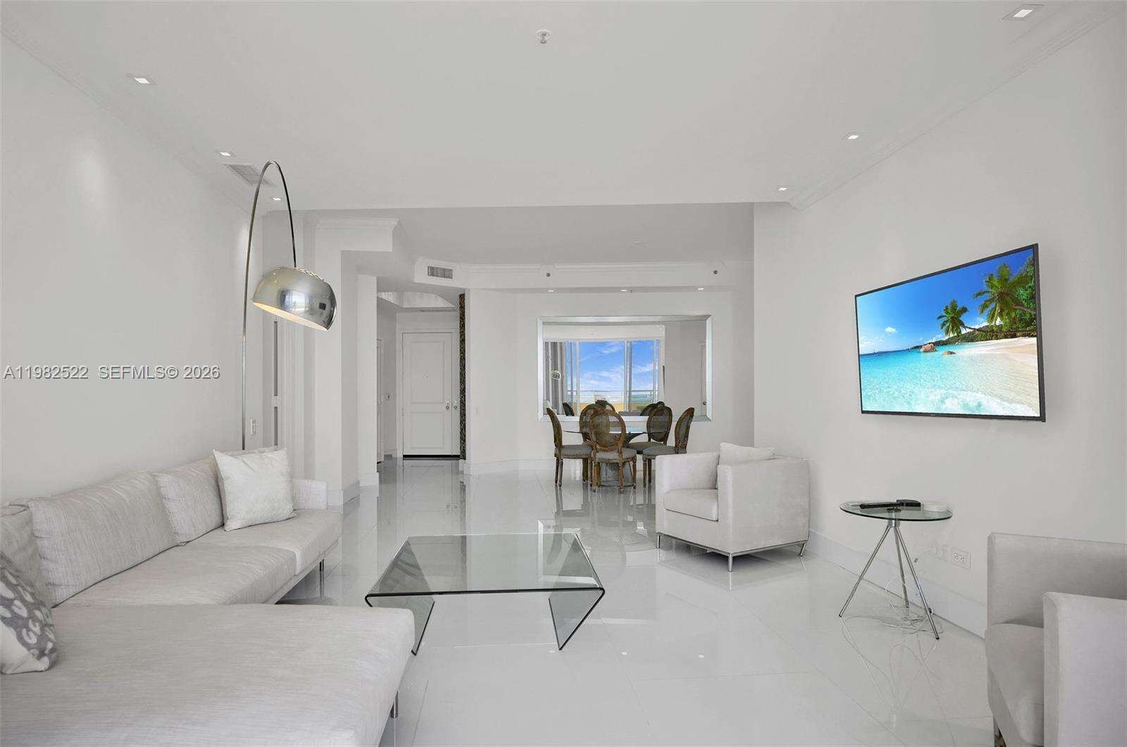 TWO TEQUESTA POINT - 808 Brickell Key Dr, Miami, FL 33131 | Picture 37