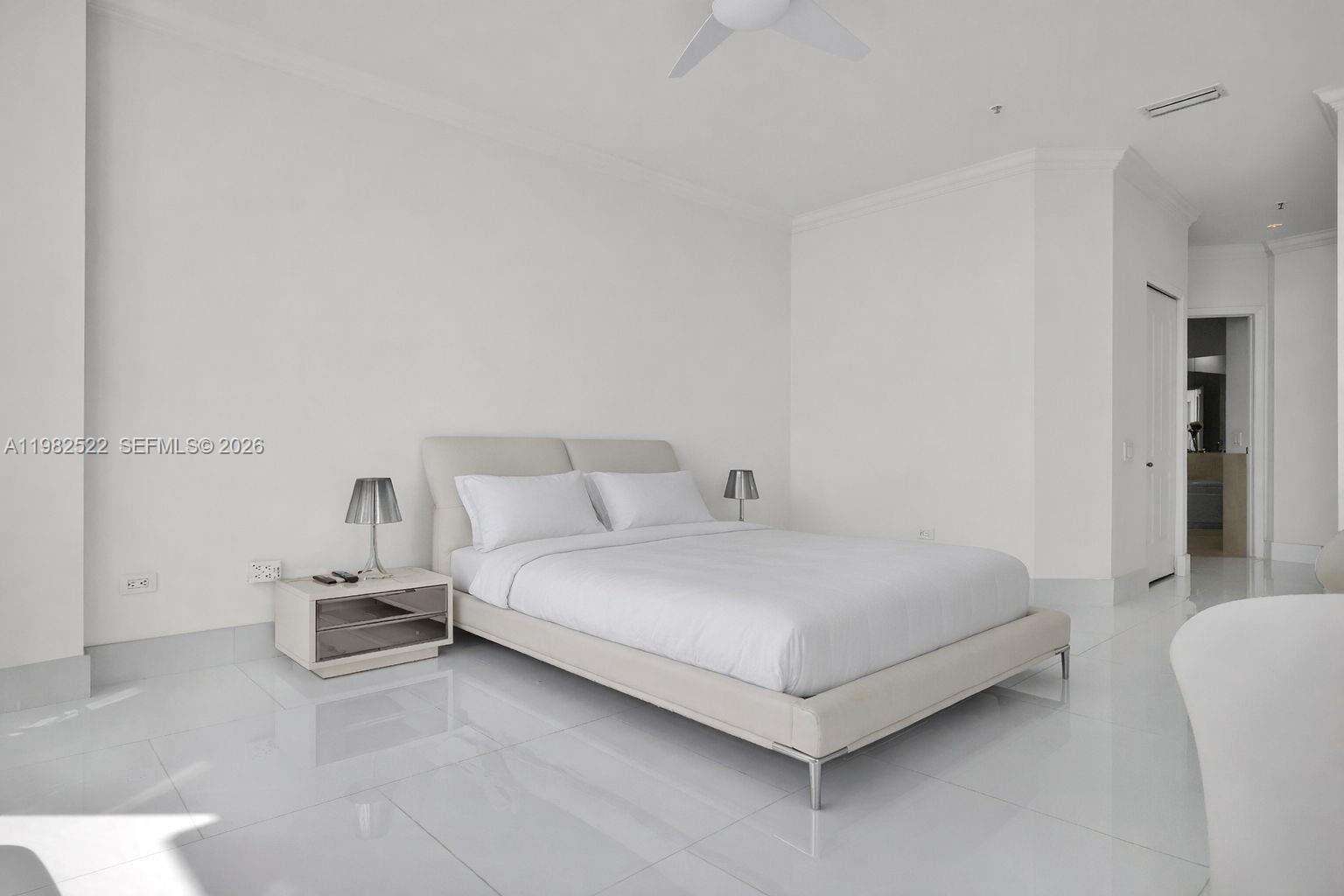 TWO TEQUESTA POINT - 808 Brickell Key Dr, Miami, FL 33131 | Picture 42