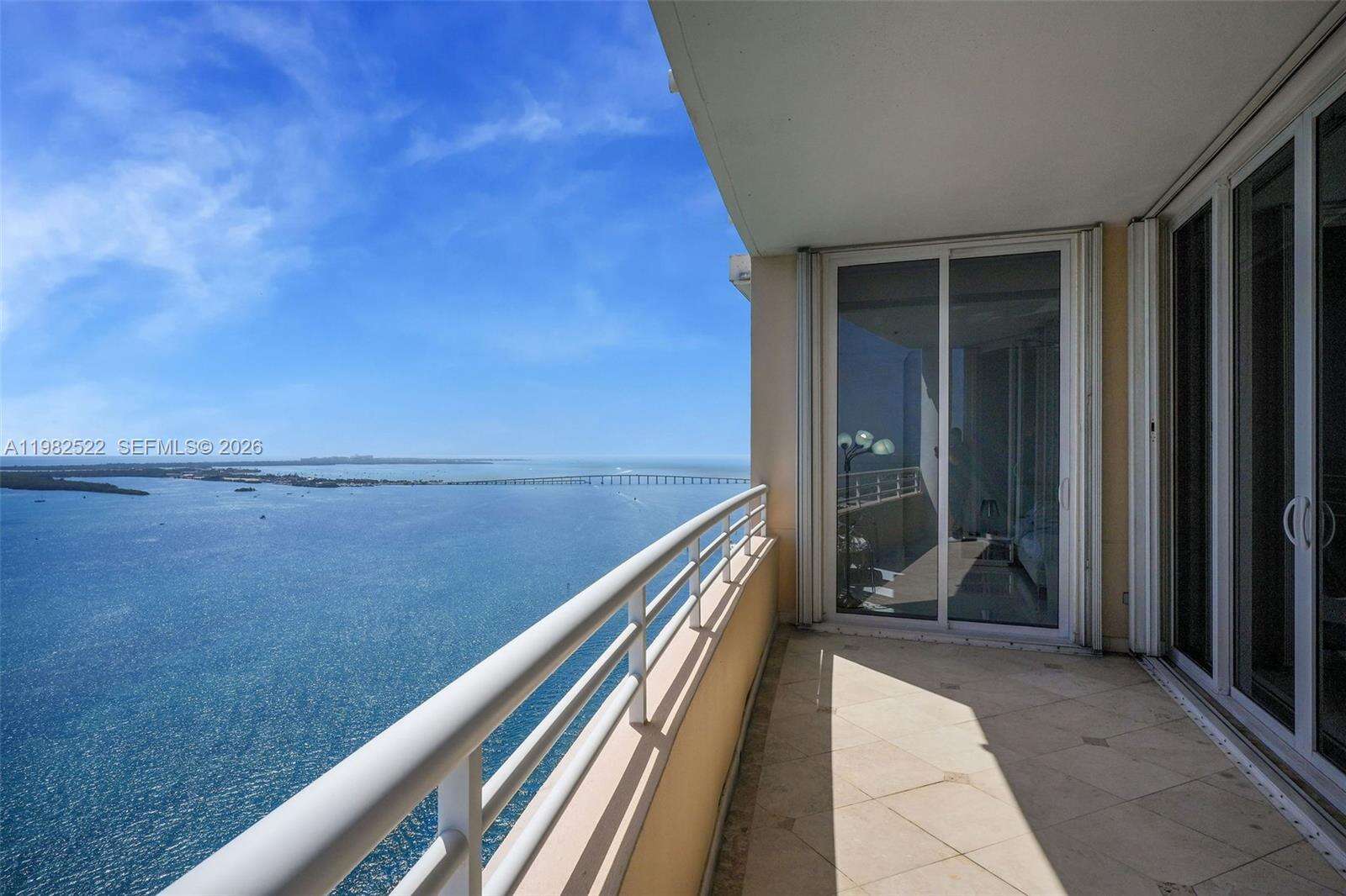 TWO TEQUESTA POINT - 808 Brickell Key Dr, Miami, FL 33131 | Picture 47