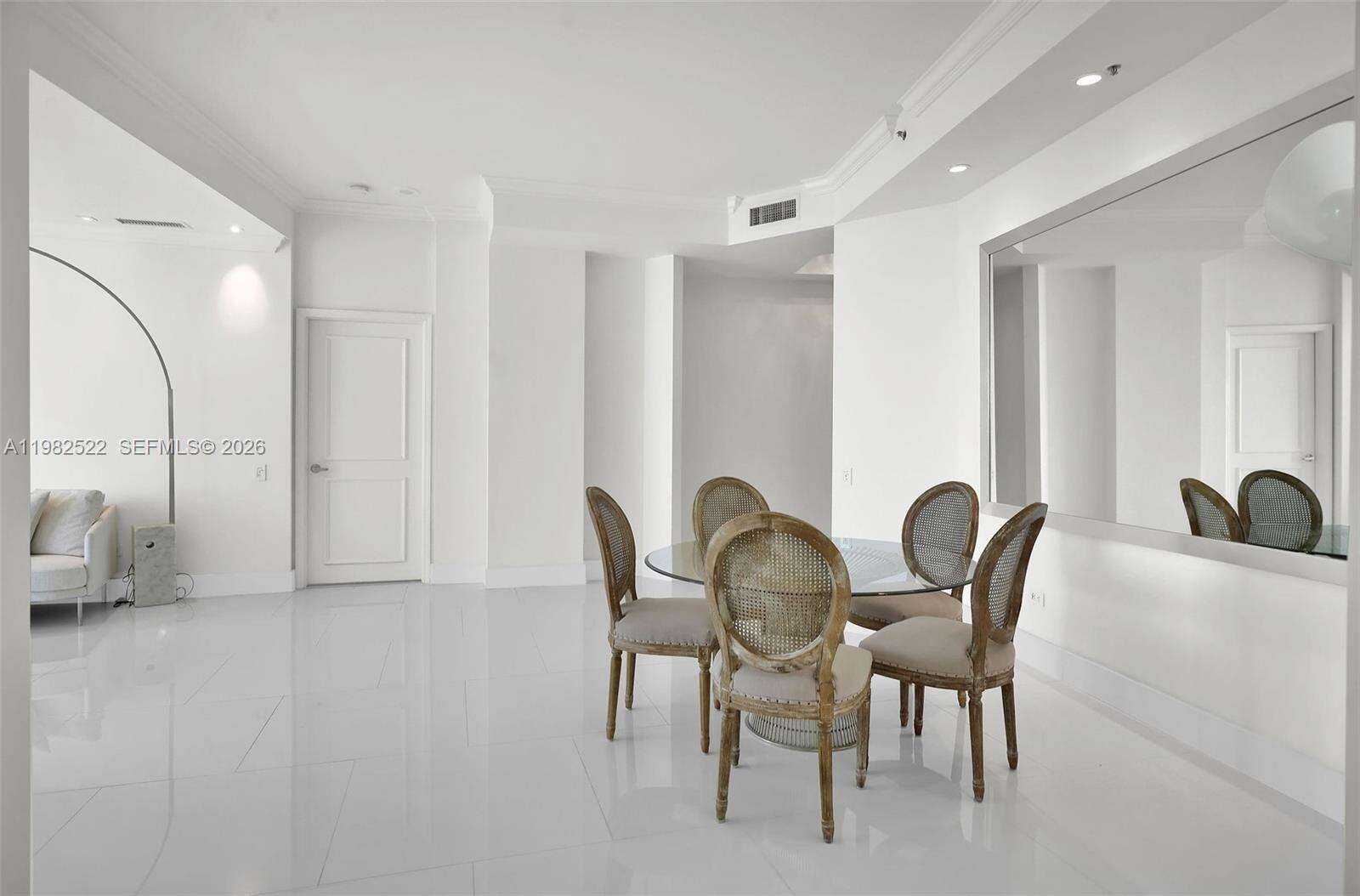 TWO TEQUESTA POINT - 808 Brickell Key Dr, Miami, FL 33131 | Picture 55