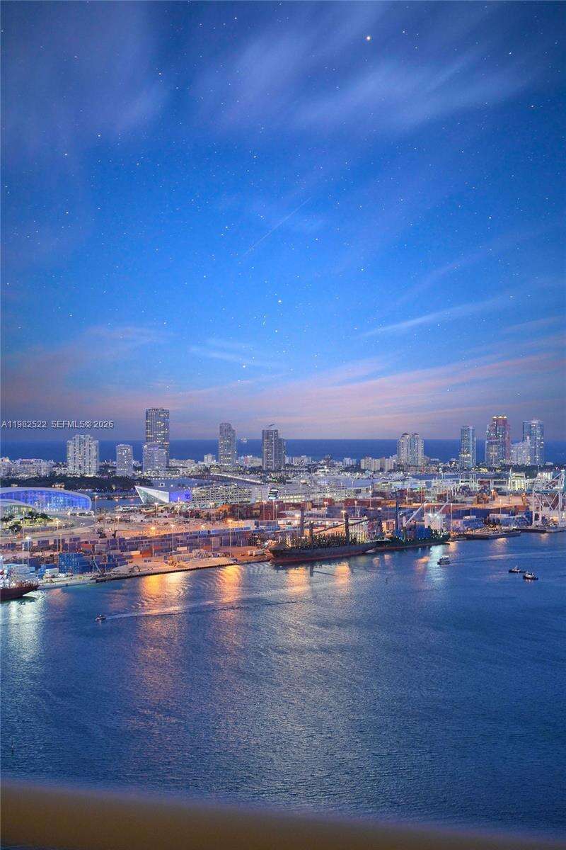 TWO TEQUESTA POINT - 808 Brickell Key Dr, Miami, FL 33131 | Picture 70