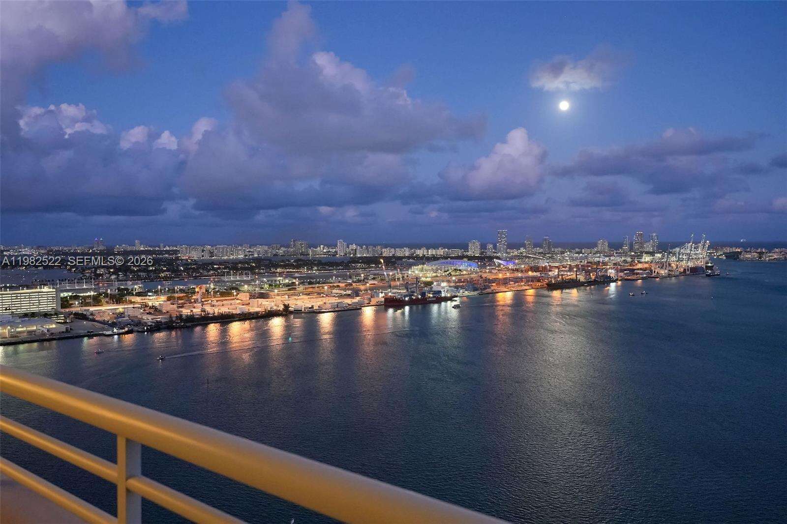 TWO TEQUESTA POINT - 808 Brickell Key Dr, Miami, FL 33131 | Picture 78