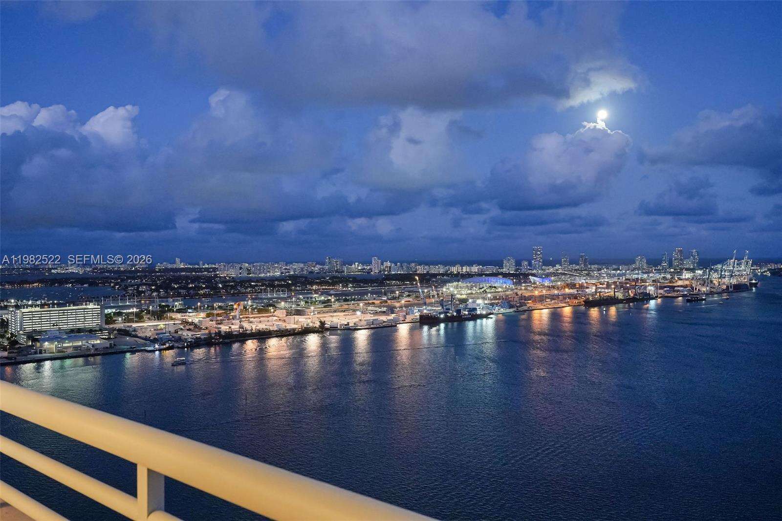 TWO TEQUESTA POINT - 808 Brickell Key Dr, Miami, FL 33131 | Picture 84