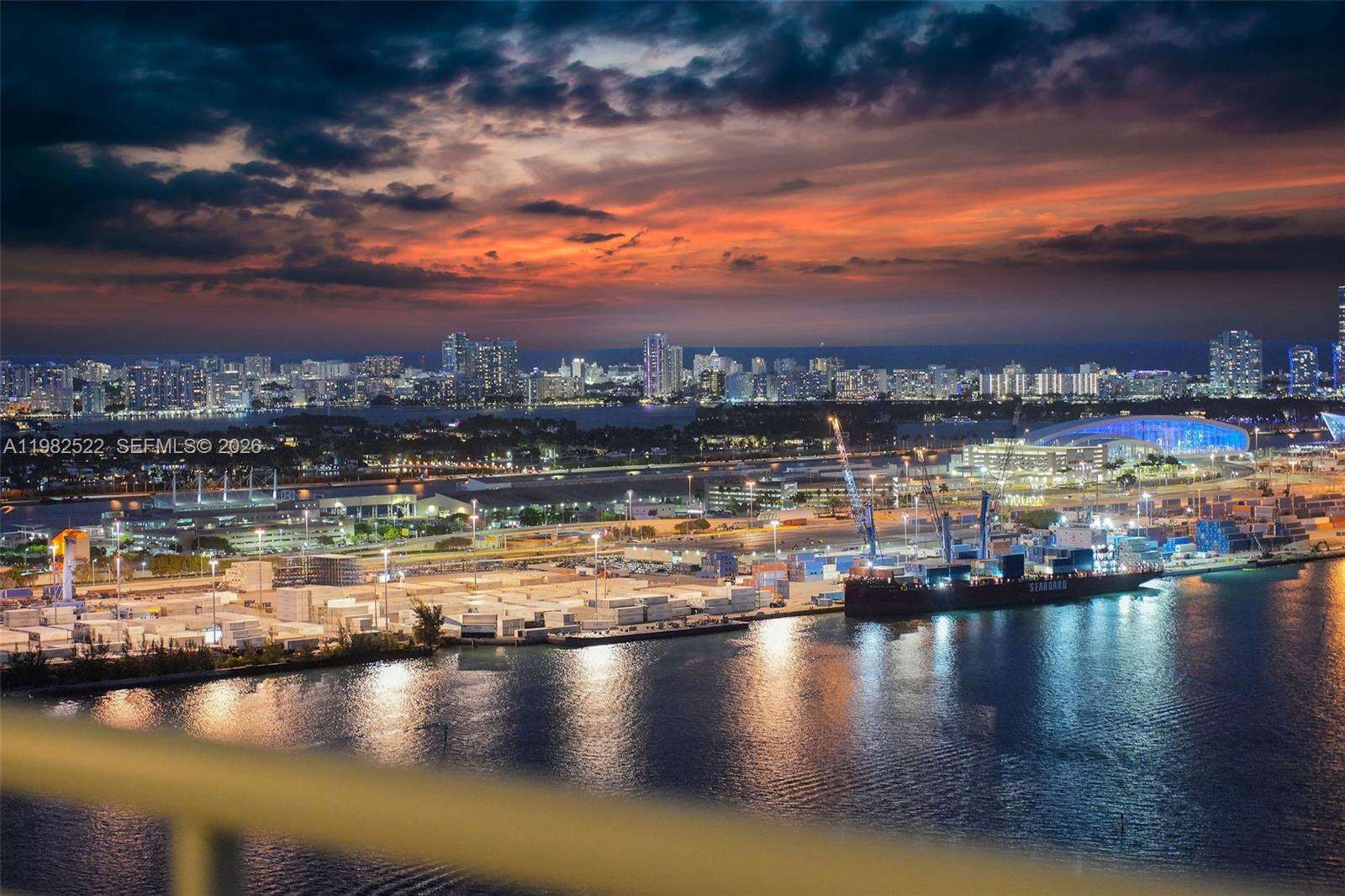 TWO TEQUESTA POINT - 808 Brickell Key Dr, Miami, FL 33131 | Picture 90