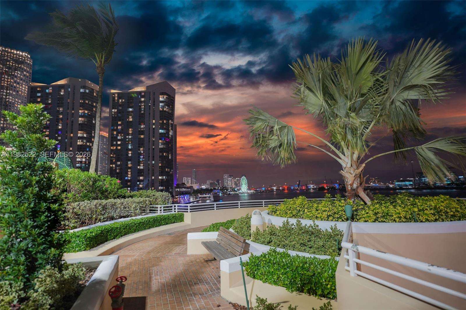 TWO TEQUESTA POINT - 808 Brickell Key Dr, Miami, FL 33131 | Picture 99