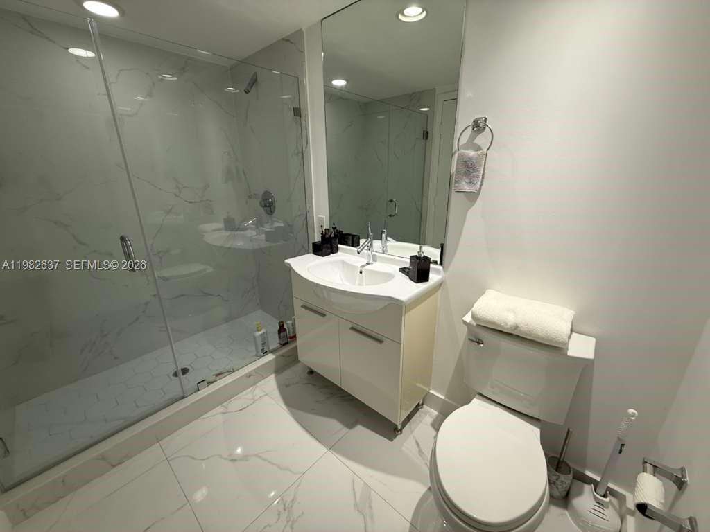 Icon Brickell 2 at 495 Brickell Ave, Miami, FL 33131 - For Sale photo 20