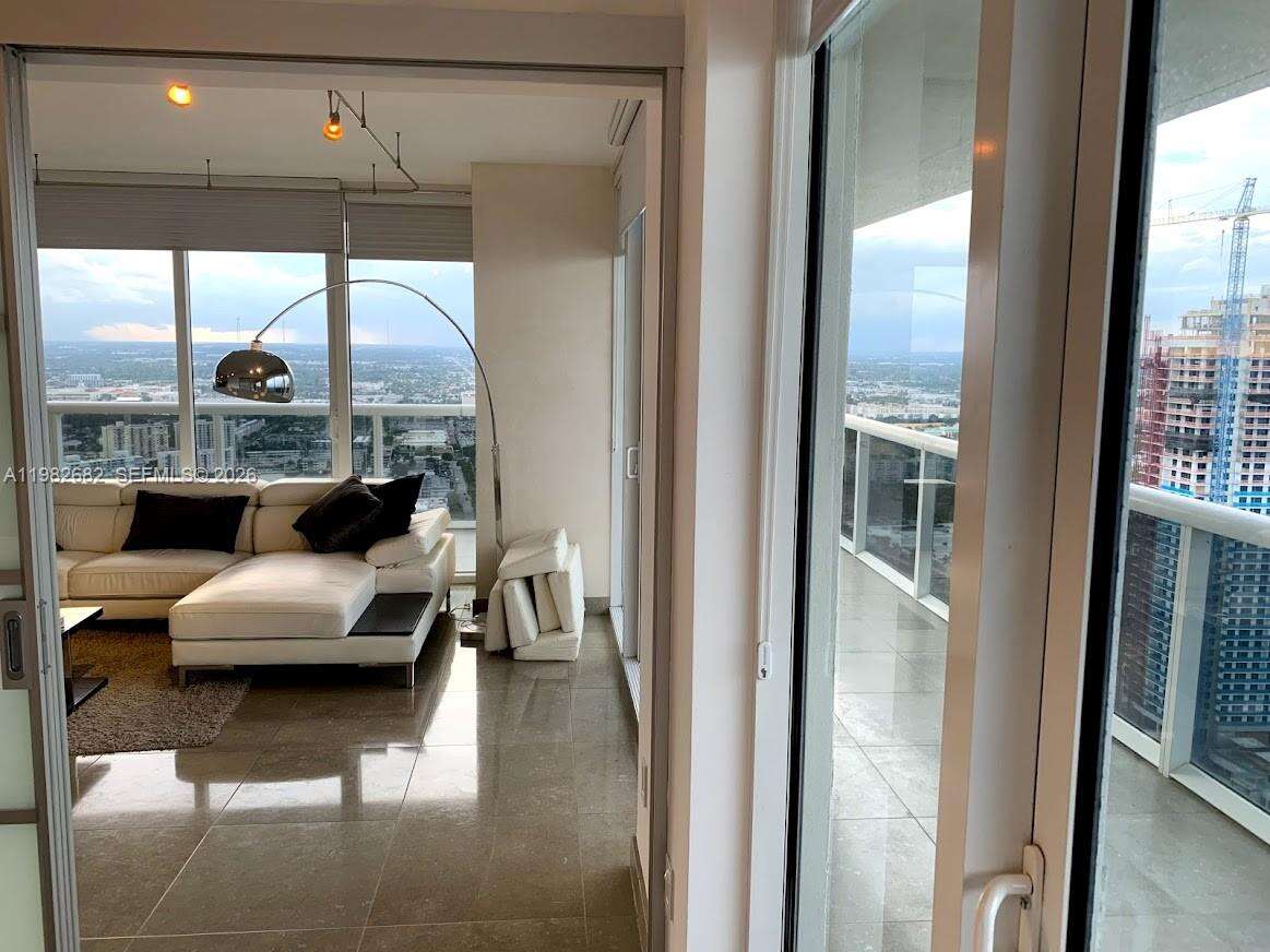 BEACH CLUB TWO - 1830 Ocean Dr, Hallandale Beach, FL 33009 | Picture 18