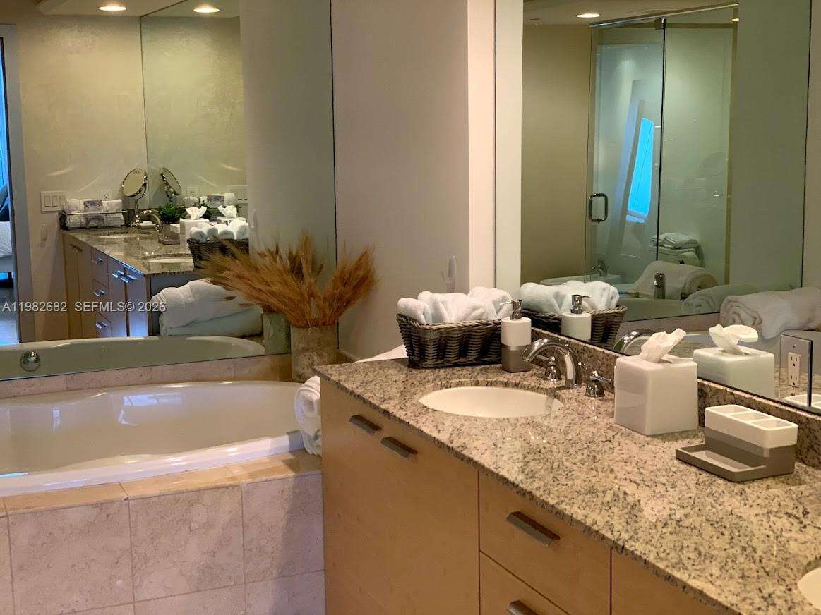 BEACH CLUB TWO - 1830 Ocean Dr, Hallandale Beach, FL 33009 | Picture 30