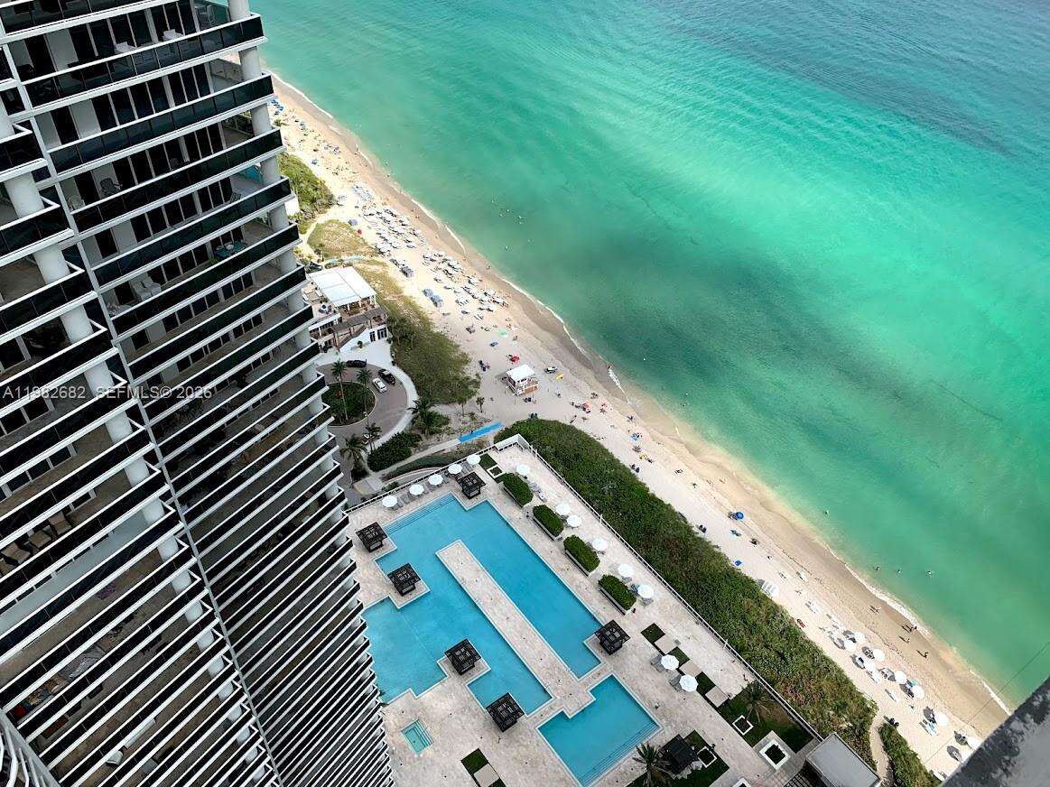 BEACH CLUB TWO - 1830 Ocean Dr, Hallandale Beach, FL 33009 | Picture 33