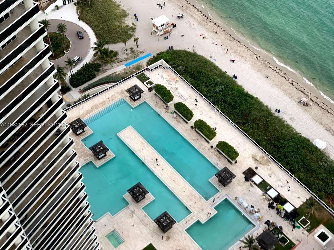 BEACH CLUB TWO - 1830 Ocean Dr, Hallandale Beach, FL 33009 | Picture 34