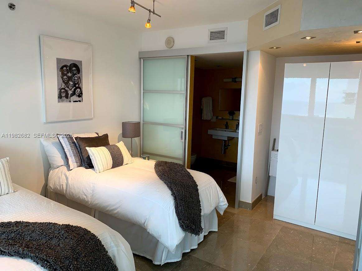 BEACH CLUB TWO - 1830 Ocean Dr, Hallandale Beach, FL 33009 | Picture 35