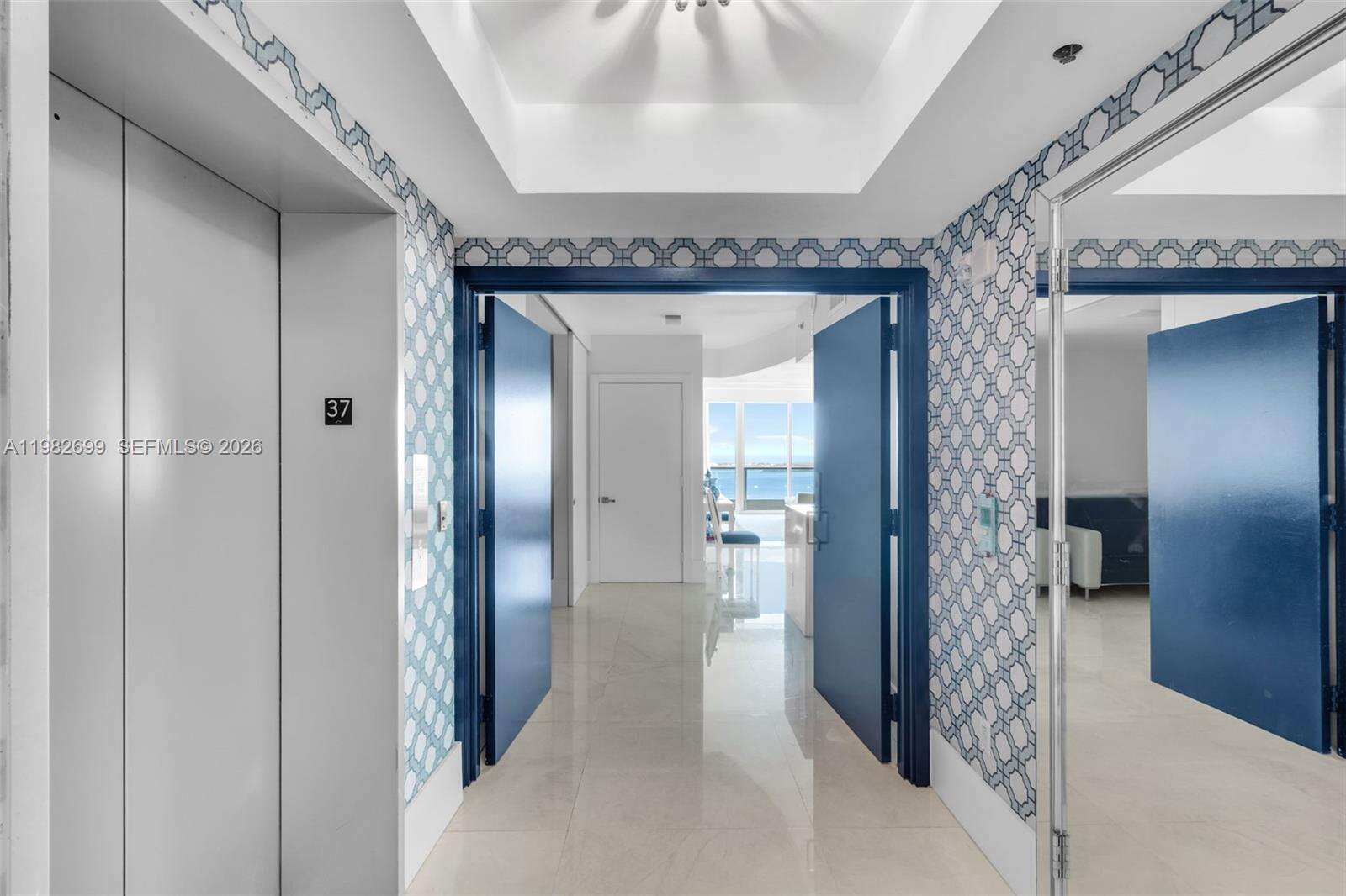 JADE RESIDENCES AT BRICKELL BAY - 1331 Brickell Bay Dr, Miami, FL 33131 | Picture 3