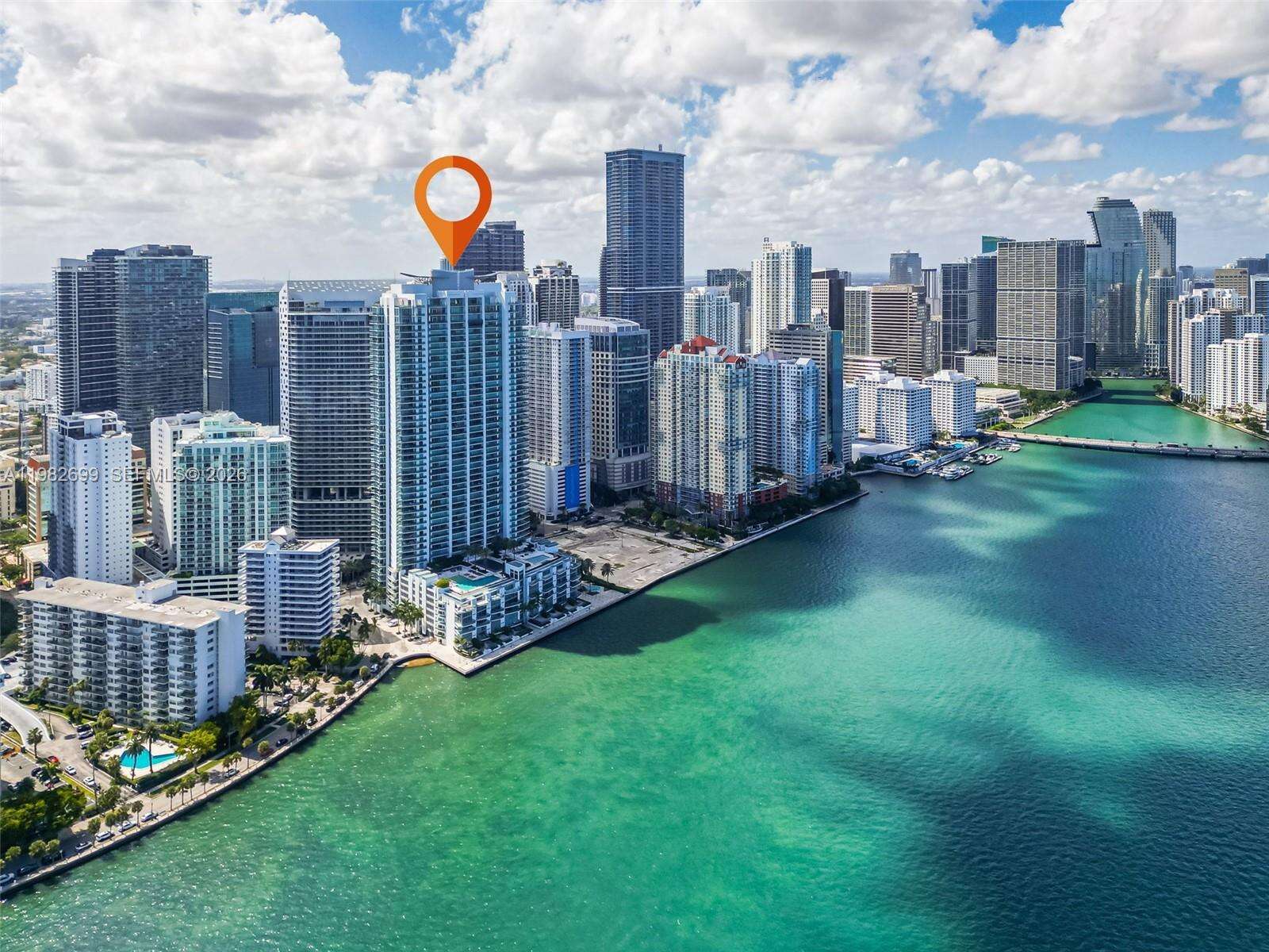 JADE RESIDENCES AT BRICKELL BAY - 1331 Brickell Bay Dr, Miami, FL 33131 | Picture 24