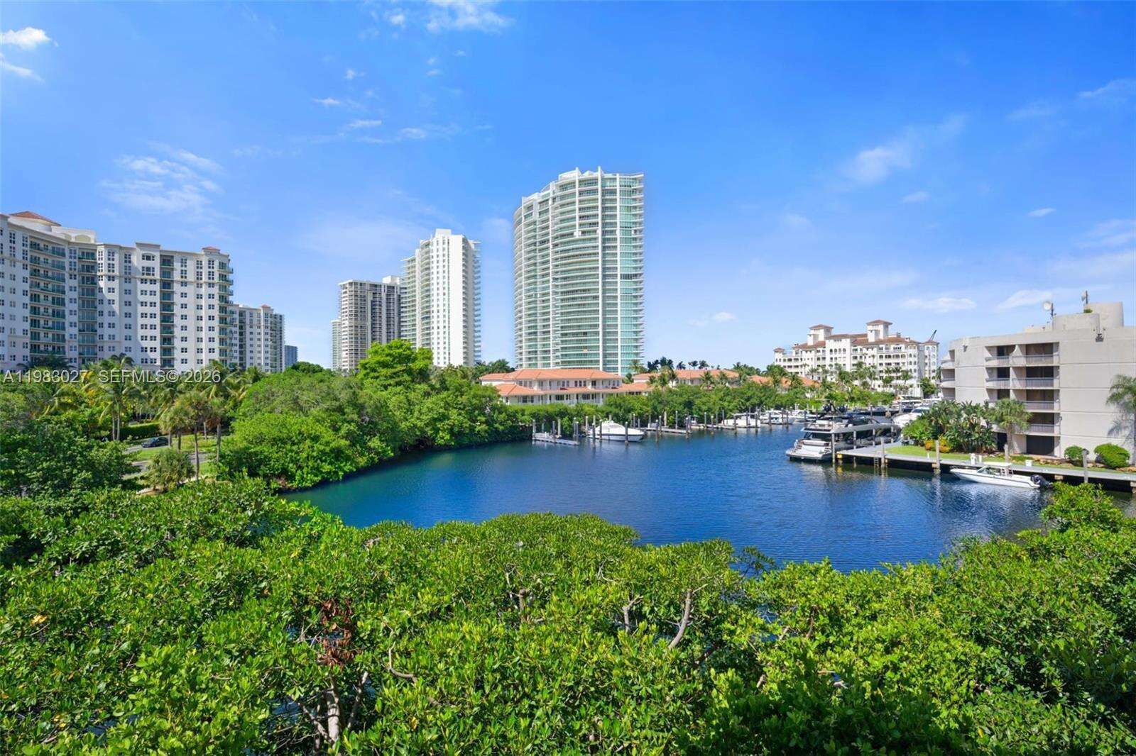 The Yacht Club At Aventura at 19999 Country Club Dr, Aventura, FL 33180 - For Sale photo 2