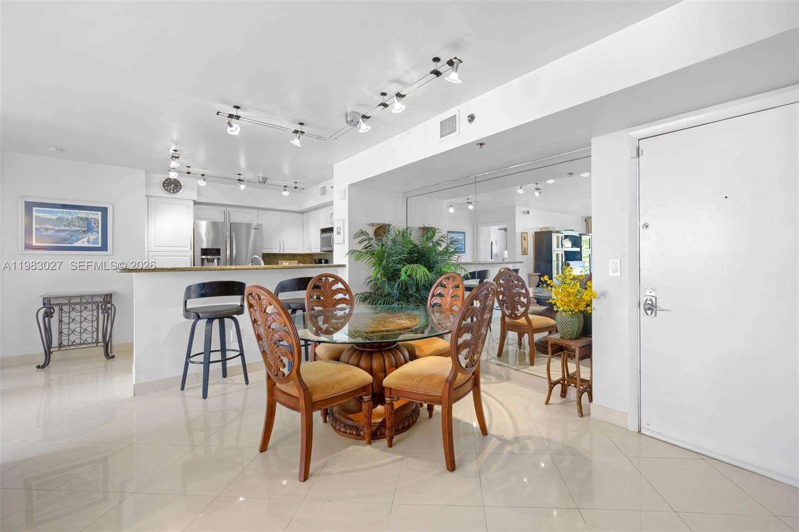 The Yacht Club At Aventura at 19999 Country Club Dr, Aventura, FL 33180 - For Sale photo 12