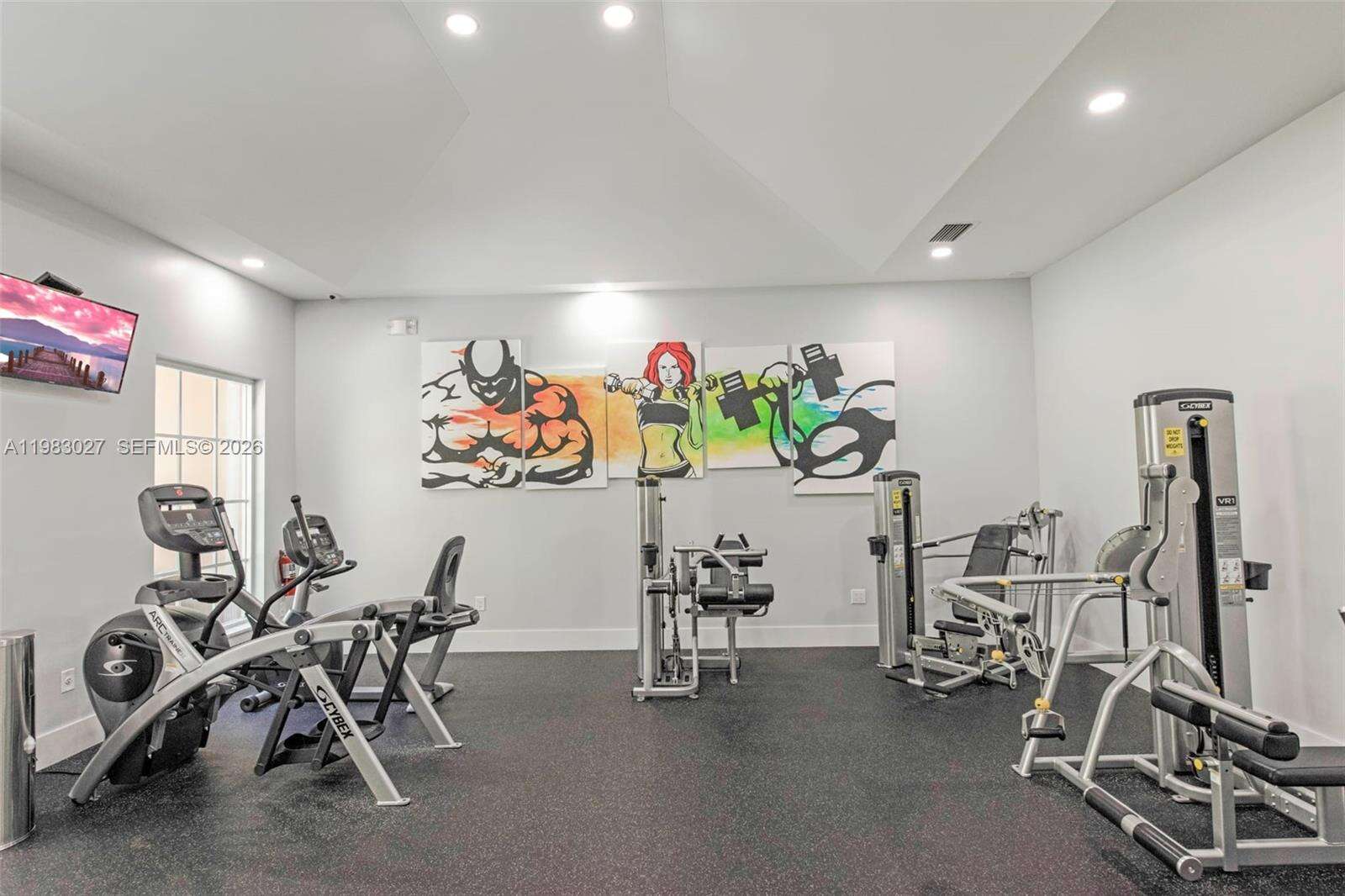 The Yacht Club At Aventura at 19999 Country Club Dr, Aventura, FL 33180 - For Sale photo 21