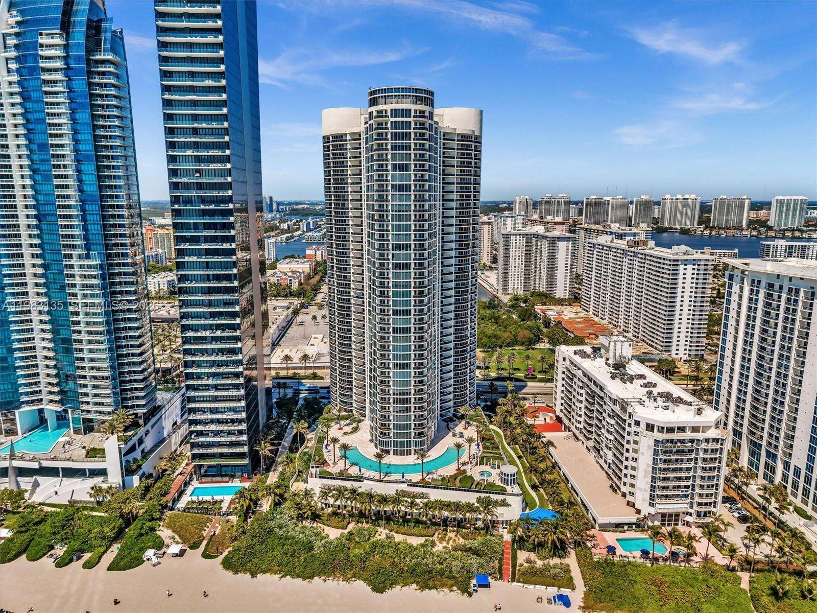 OCEAN FOUR - 17201 Collins Ave, Sunny Isles Beach, FL 33160 | Picture 1